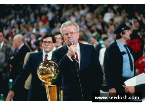NBA新闻发布会：球星见闻与热点讨论